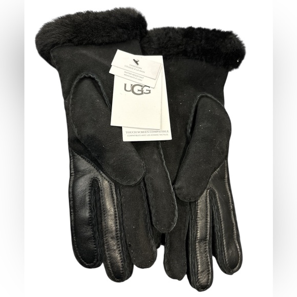 UGG Women's Black Shearling Gloves - Picture 3 of 7
